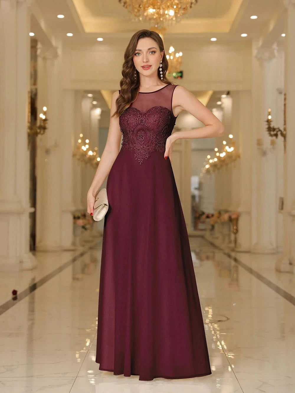 robe invitée mariage chic longue fluide femme couleur rose poudré manches courtes élégante