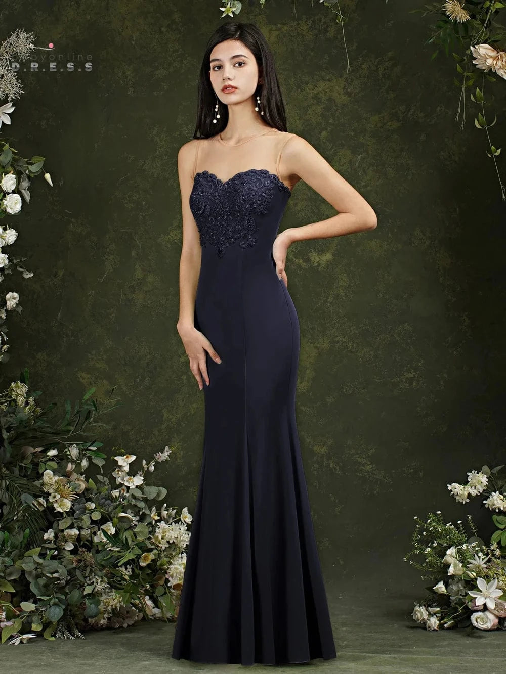 robe demoiselle d'honneur chic longue coupe sirène élégante pour mariage invitée en été