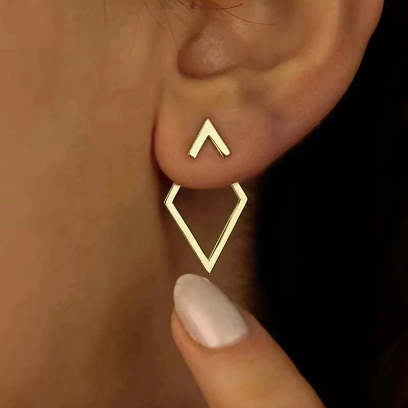 boucles d’oreilles losange dorées élégantes pour soirée chic ou mariage invité, style raffiné et tendance