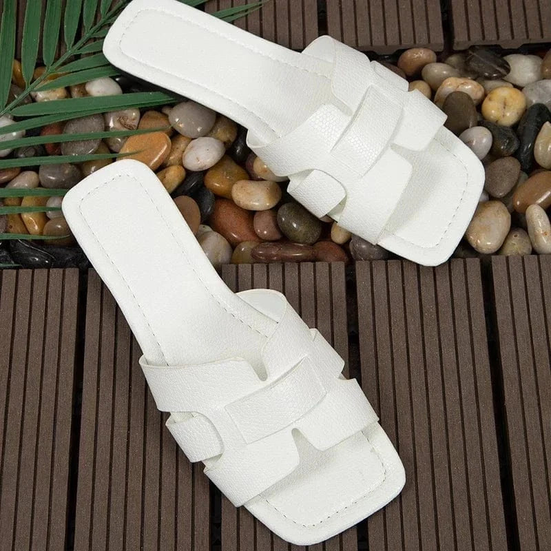 claquettes blanches été femme plage confort léger style casual bout ouvert tendance estivale