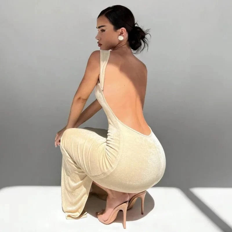 Robe de soirée chic longue dos nu beige moulante femme élégante pour mariage invité été tendance
