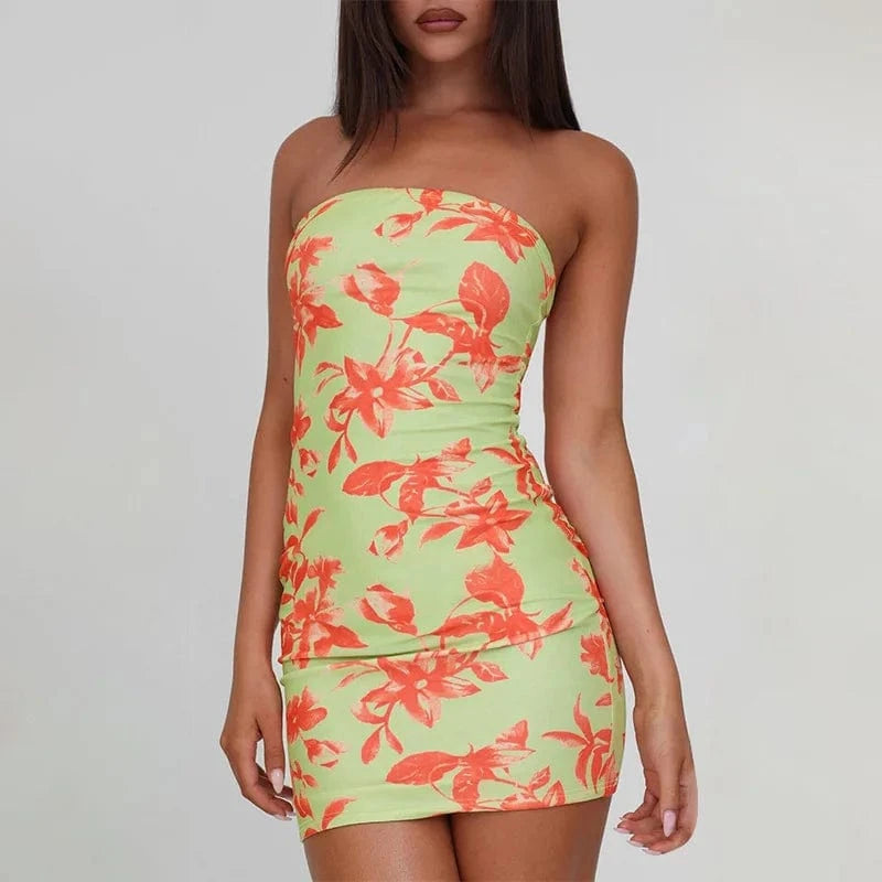 Robe moulante courte fleurie vert et orange sans manches bustier pour soirée d’été ou cocktail élégante