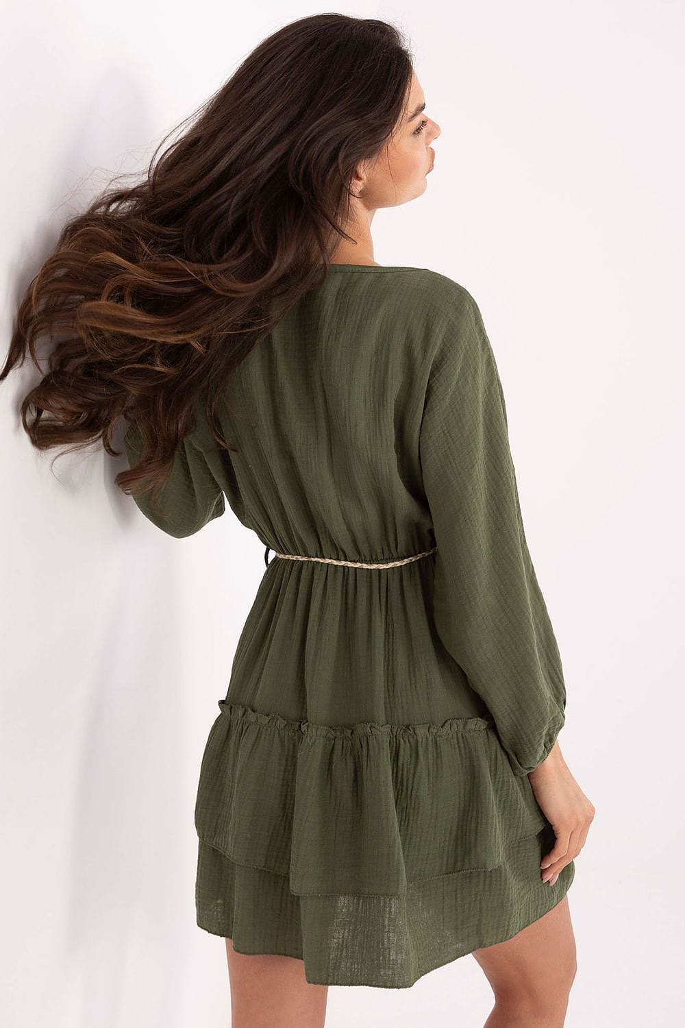 Robe bohème courte verte manches longues en gaze de coton fluide pour été ou invitation mariage casual