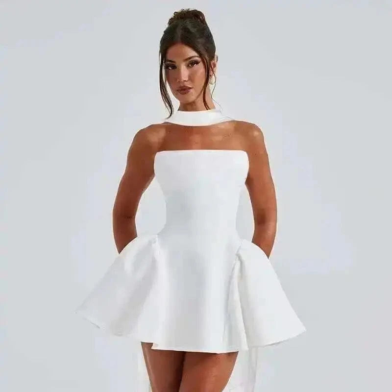 Robe courte blanche soirée chic bustier évasée sans manches élégante pour cocktail ou mariage invité