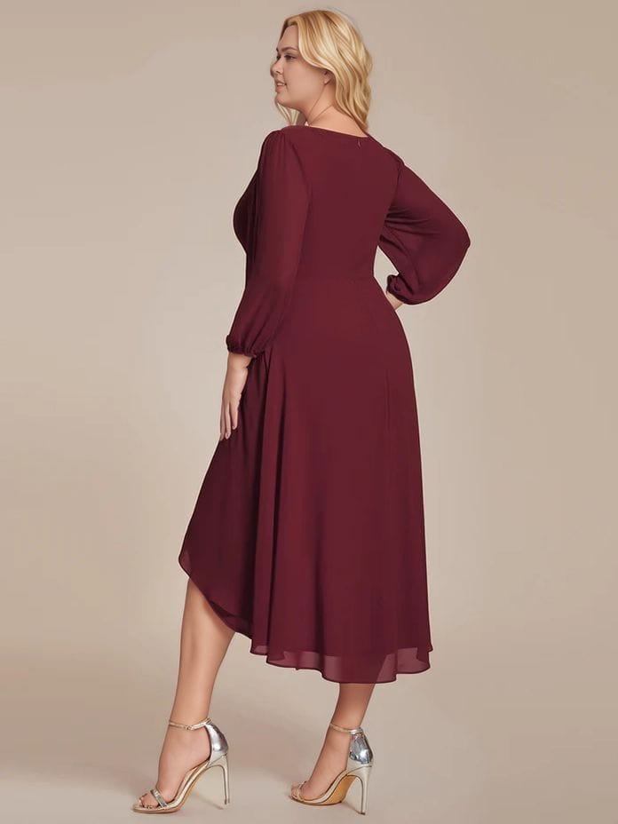 Robe de cocktail grande taille bordeaux asymétrique