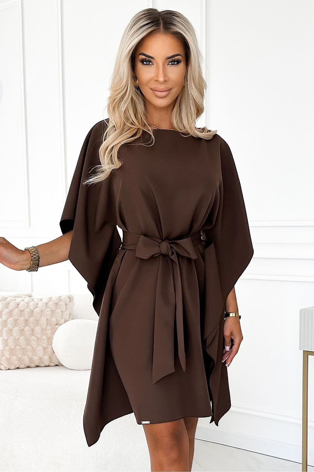 robe cocktail courte fluide décolleté papillon pour soirée chic ou mariage invité été femme