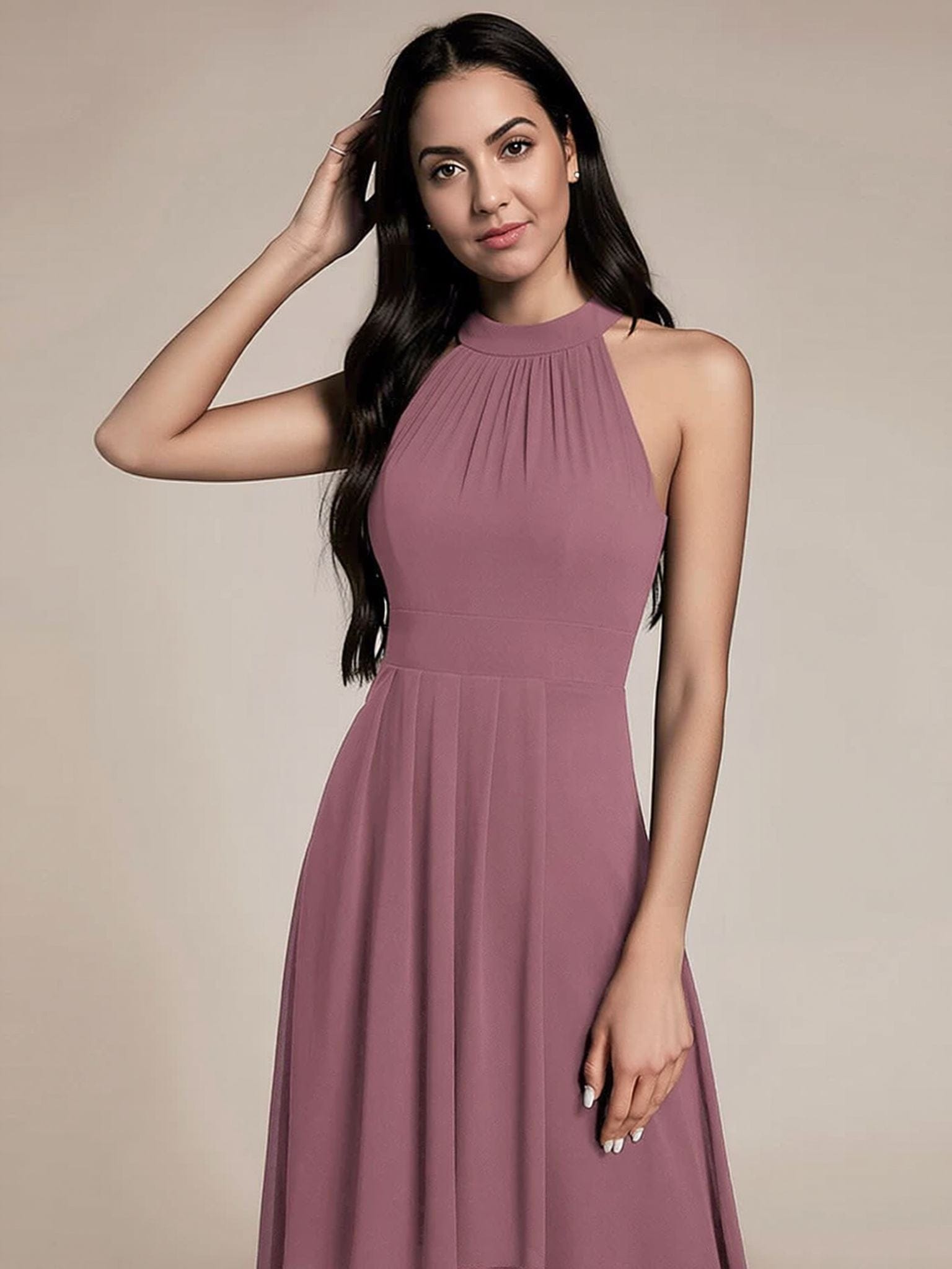 Robe de soirée chic trapèze longue sans manches rose poudré élégante pour mariage ou cocktail femme
