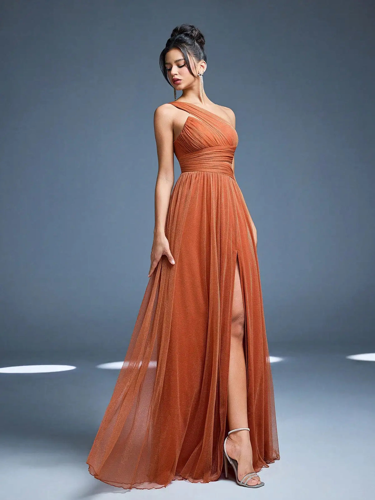 Robe de demoiselle d'honneur terracotta à une épaule et fente haute