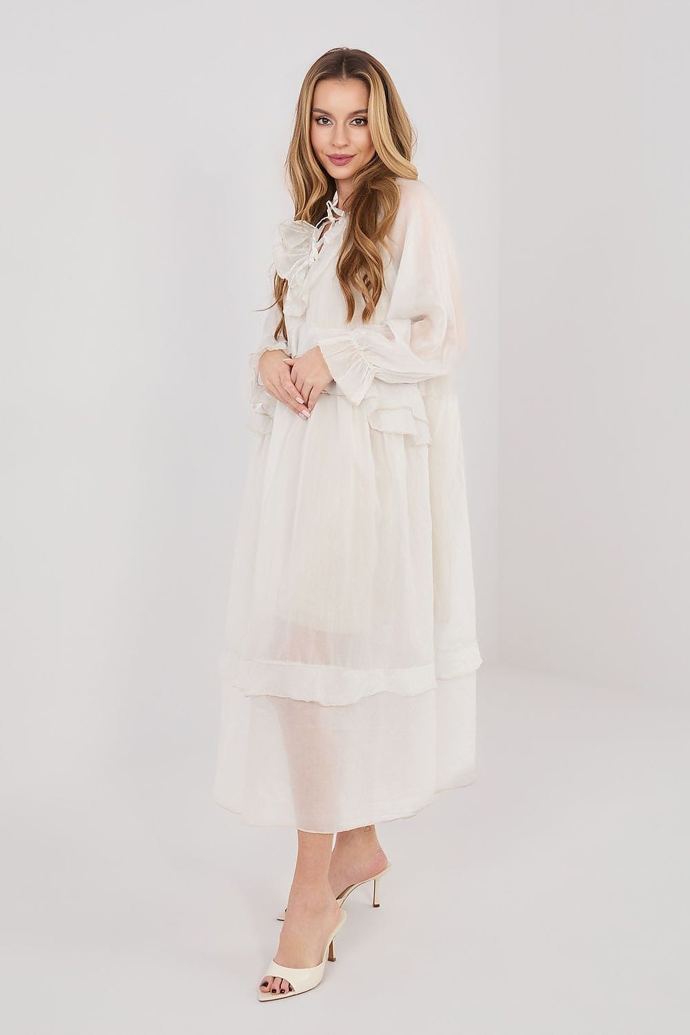 Robe longue blanche bohème chic manches longues femme idéale cérémonie été mariage invité élégante