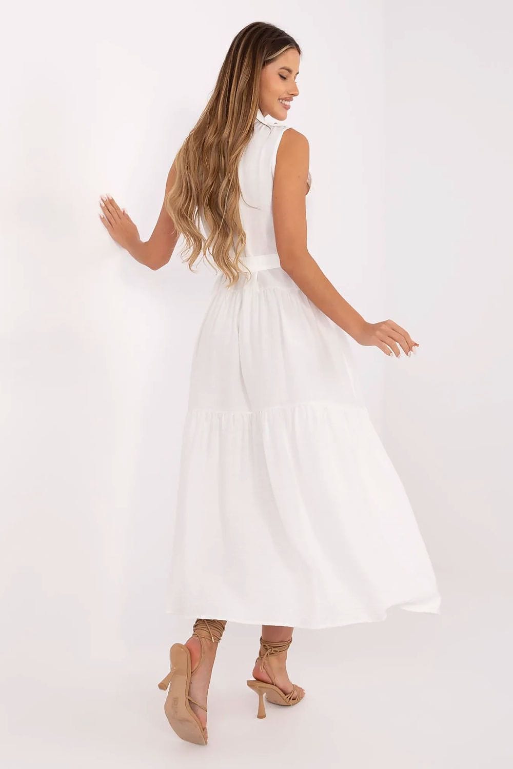 Robe blanche été bohème longue sans manches fluide parfaite pour mariage invité ou sortie plage