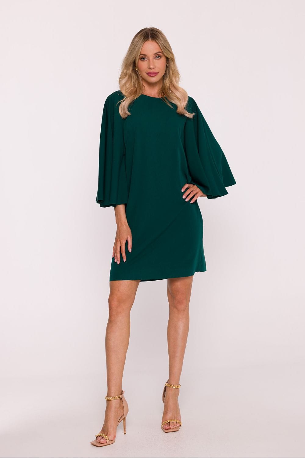Robe de soirée chic verte courte manches longues trapèze élégante pour cocktail mariage invité été