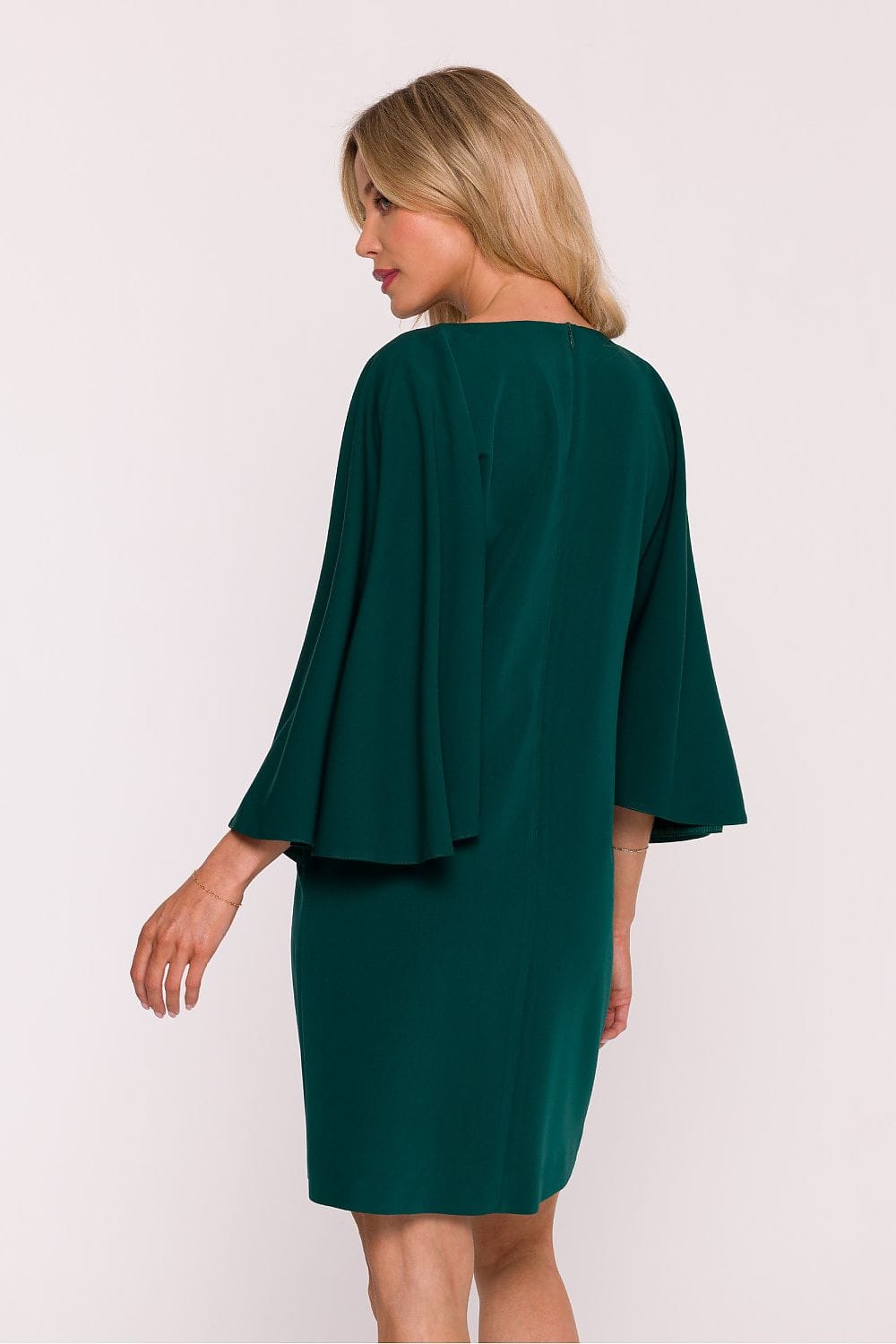 Robe de soirée chic verte manches longues courte fluide femme élégante parfaite pour évènement mariage