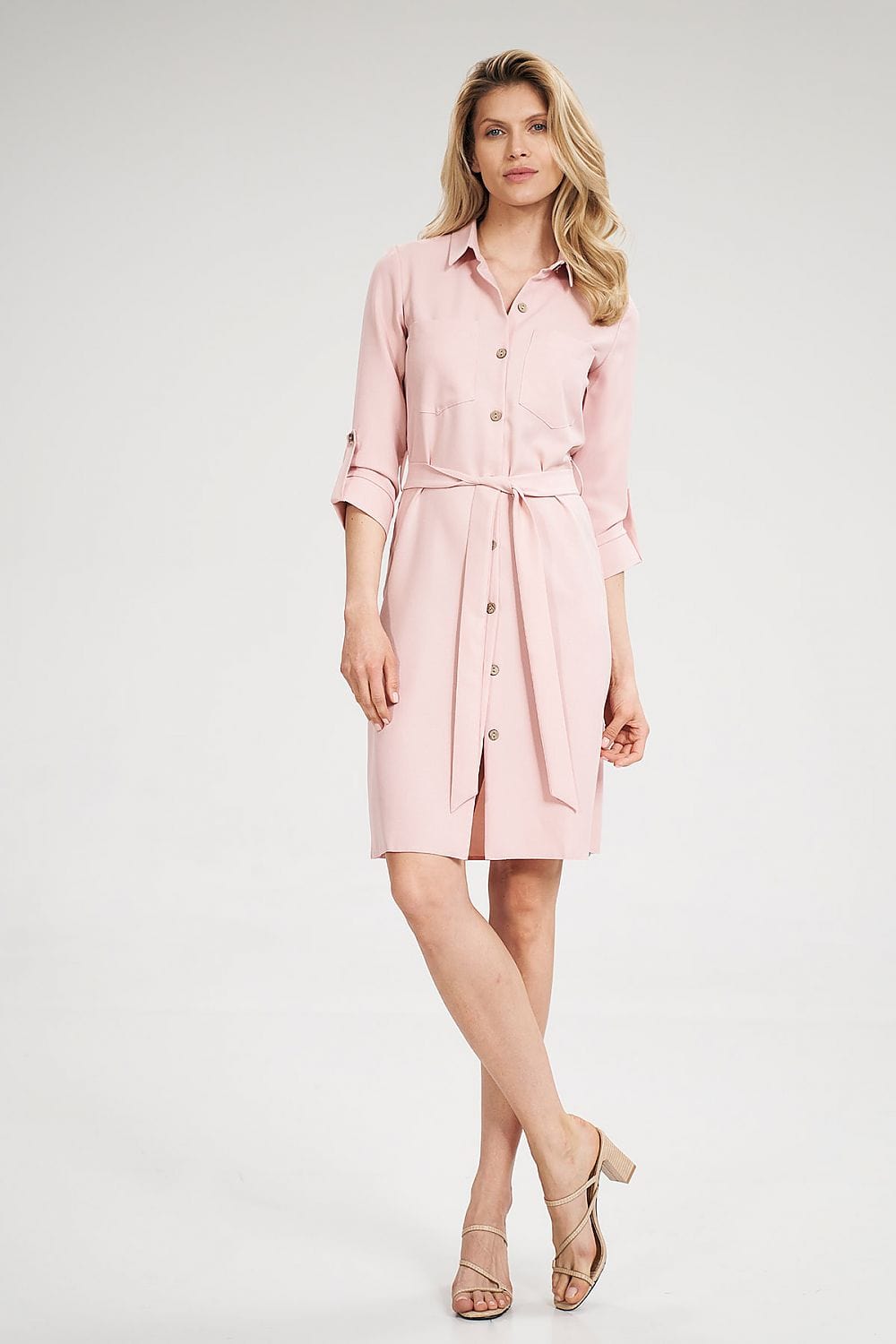 robe chemise bleue midi manches longues style casual chic pour un look élégant et décontracté