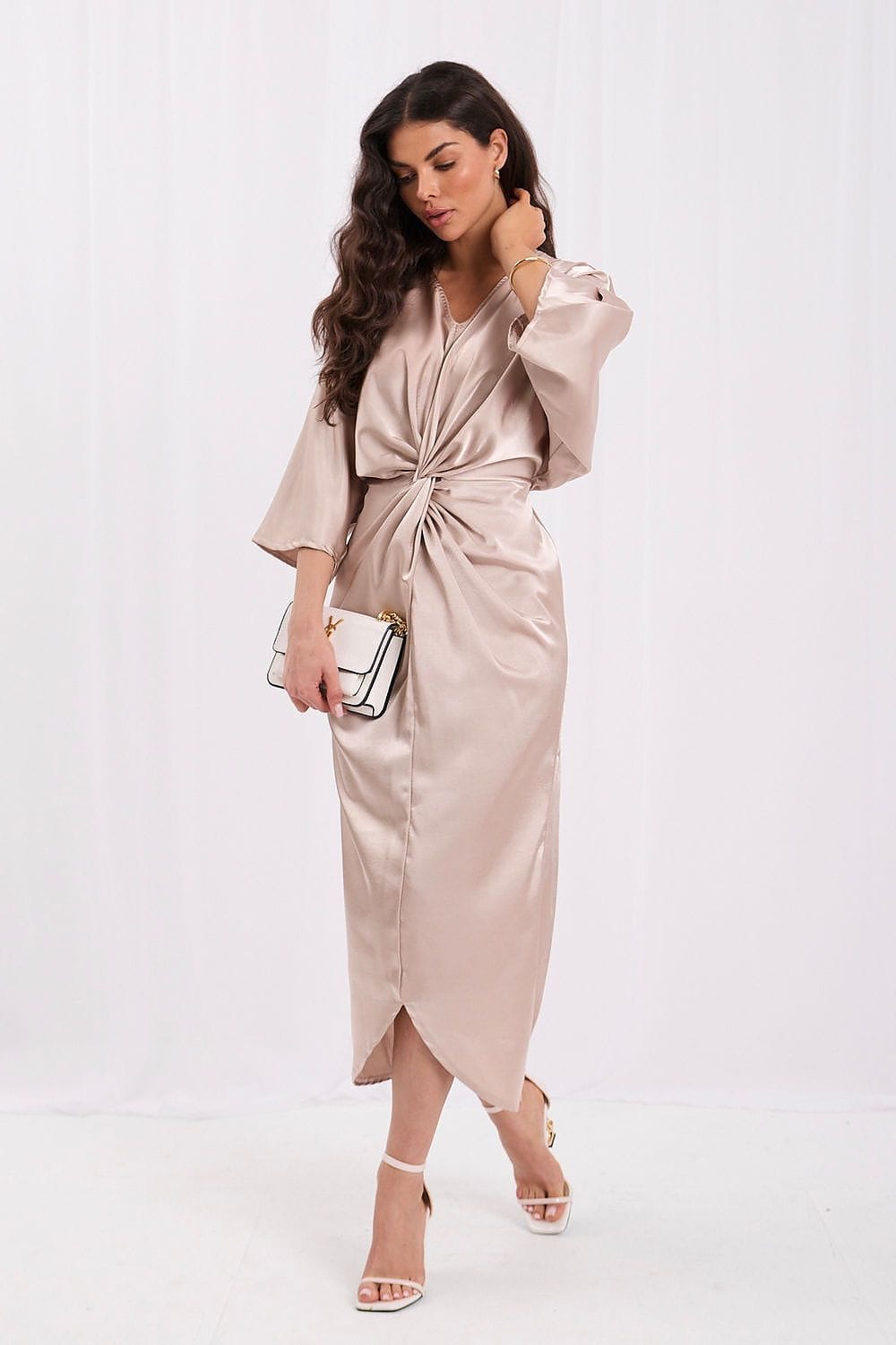 Robe de soirée model 232184 Rue Paris