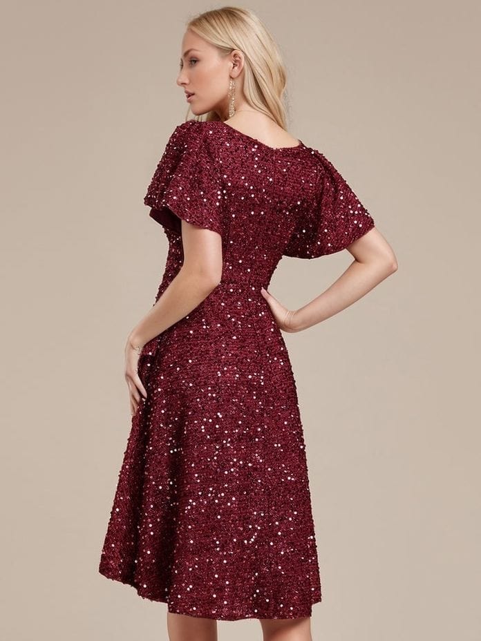 Robe de soirée paillette midi bordeaux trapèze manches courtes élégante pour mariage ou cocktail femme