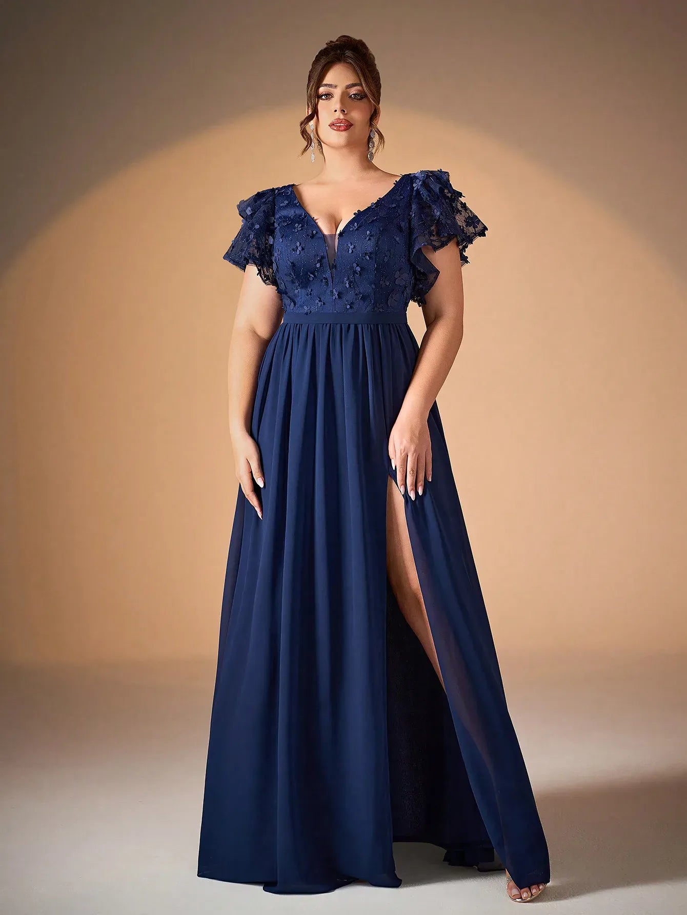 Robe de soirée longue bleue grande taille haut en dentelle brodée