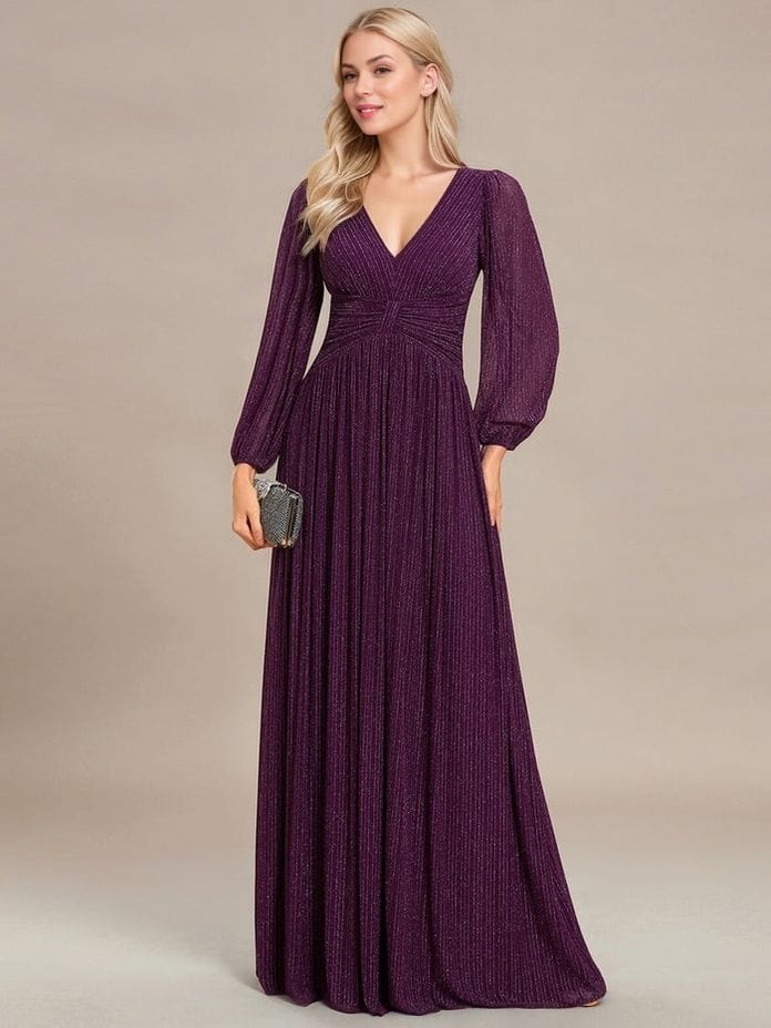 Robe de soirée chic longue violette manches longues décolleté fluide femme élégante pour mariage invité