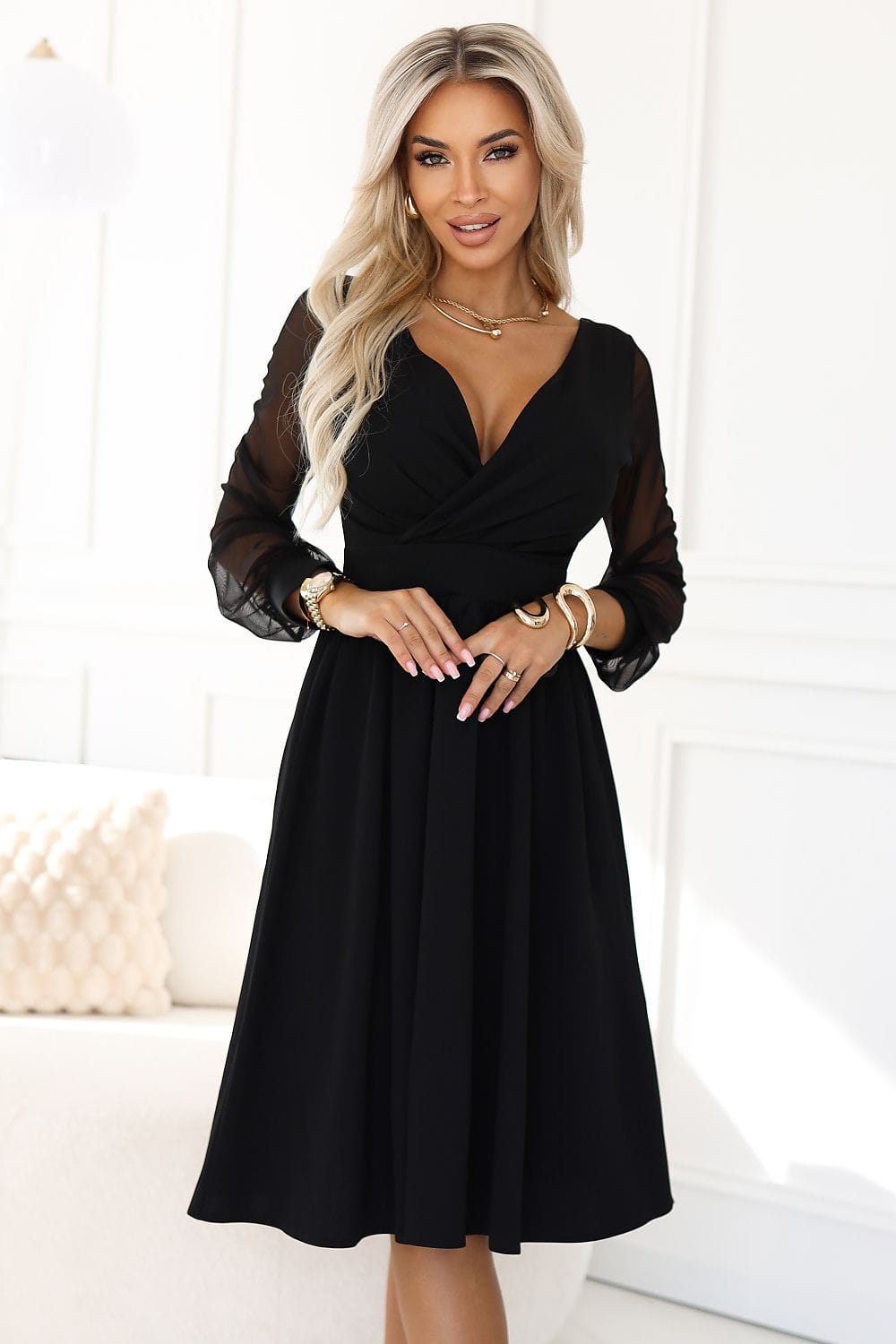 Robe noire soirée chic midi manches longues élégante pour mariage invité ou événement habillé femme