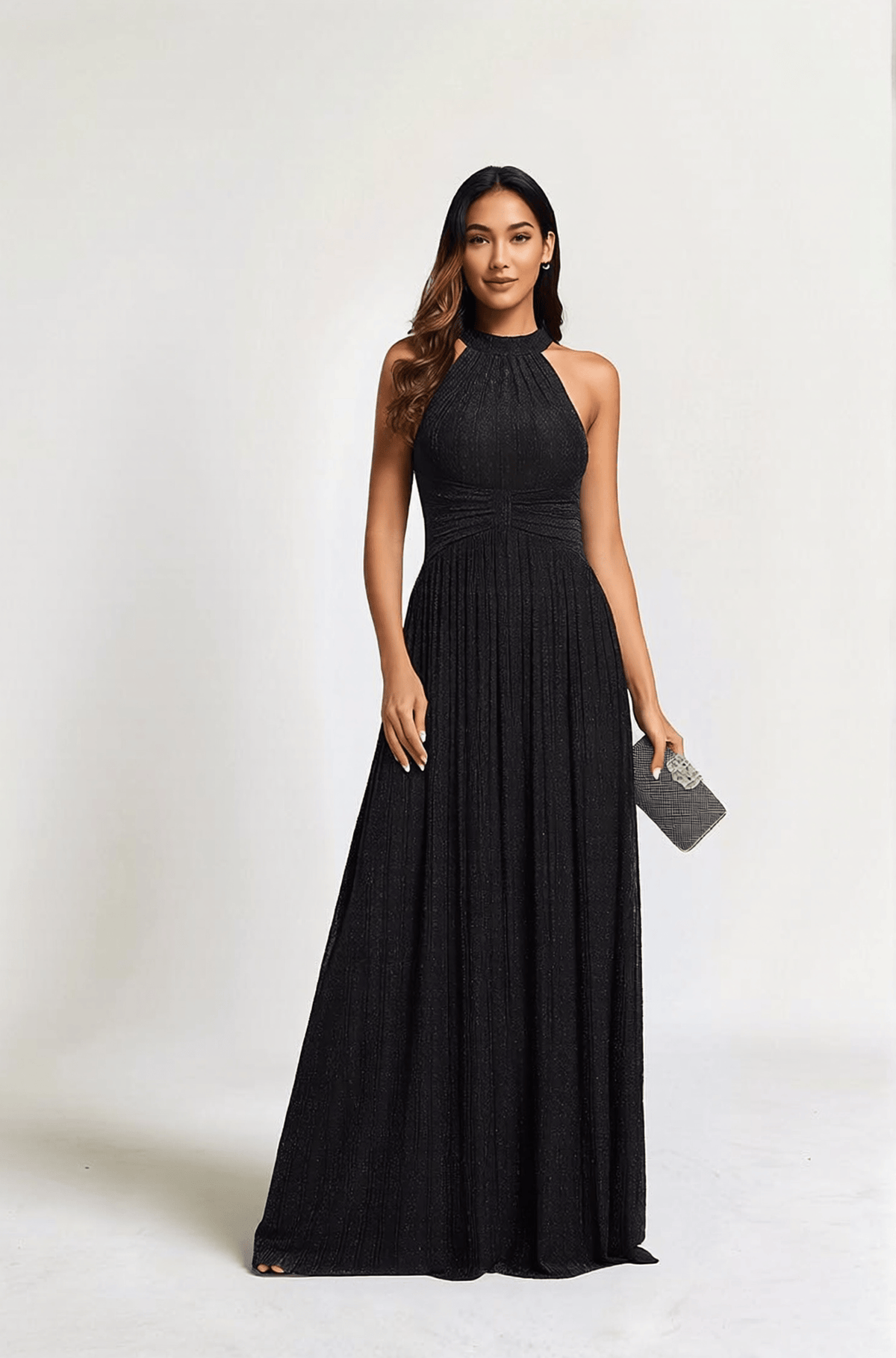 Robe longue soirée chic noire sans manches style trapèze avec pochette élégante idéale mariage ou gala