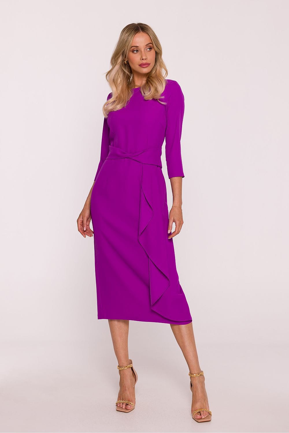 Robe de soirée chic violette midi manches longues élégante parfaite pour mariage invité ou cocktail tendance