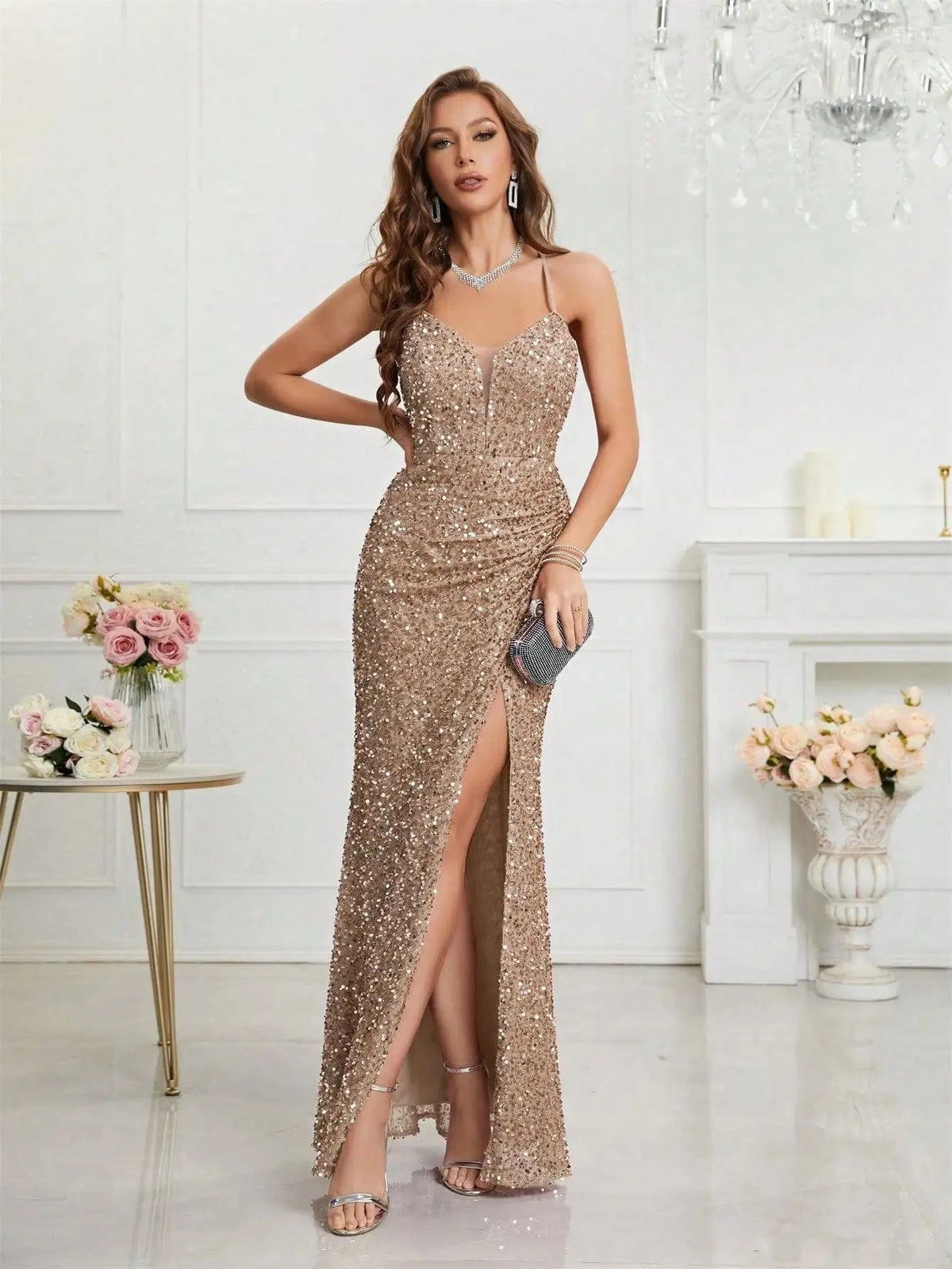 robe soirée sexy moulante à sequins dorés pour nouvel an ou soirée chic manches longues courte