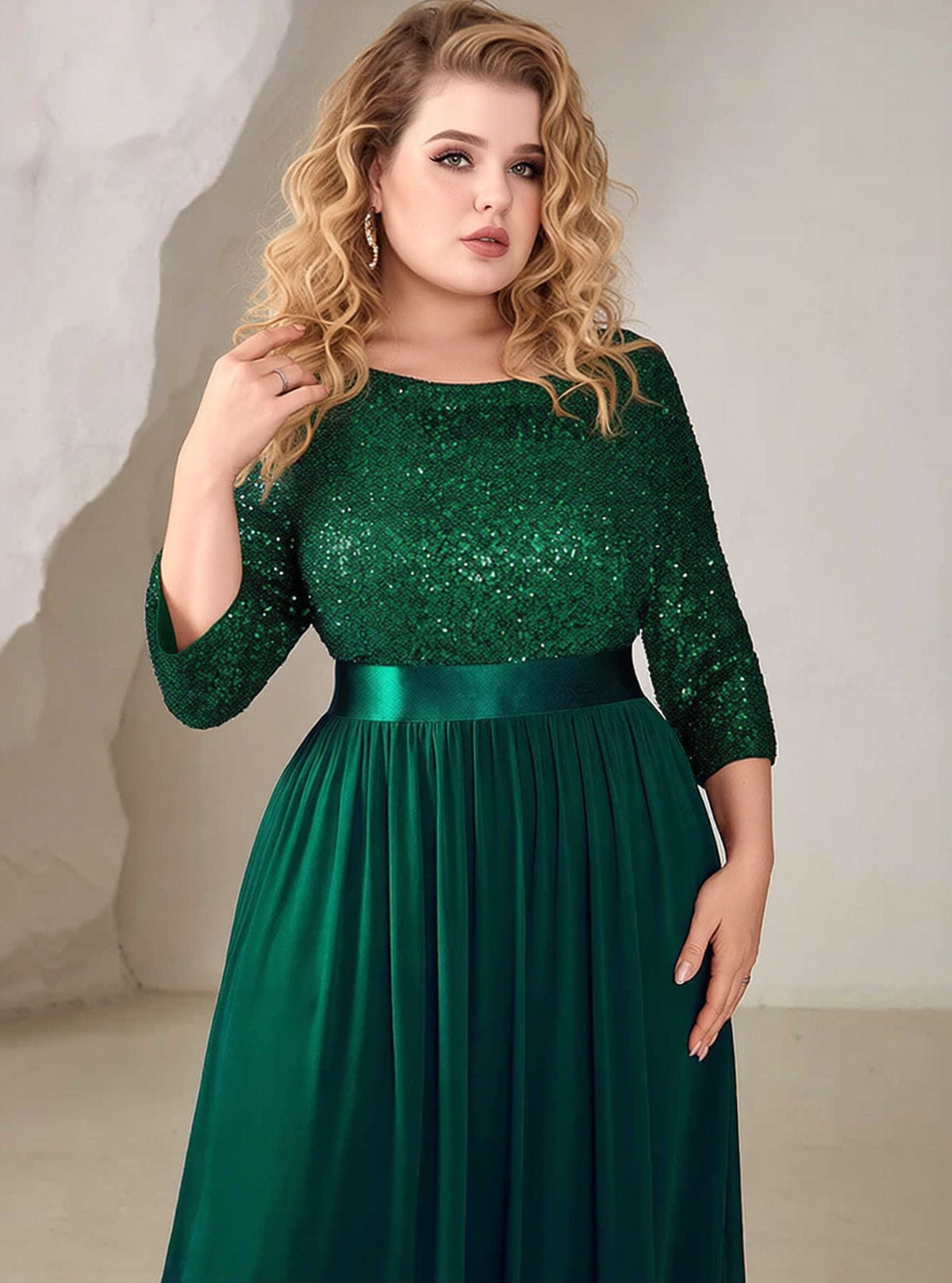Robe de soirée grande taille chic verte longue manches trois quarts femme élégante glamour invitée mariage