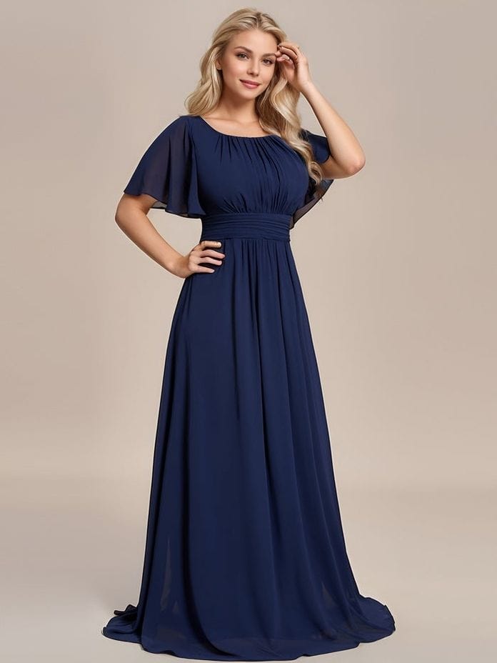 Robe de soirée mariage longue bleue chic fluide femme manches courtes élégante silhouette trapèze invitée