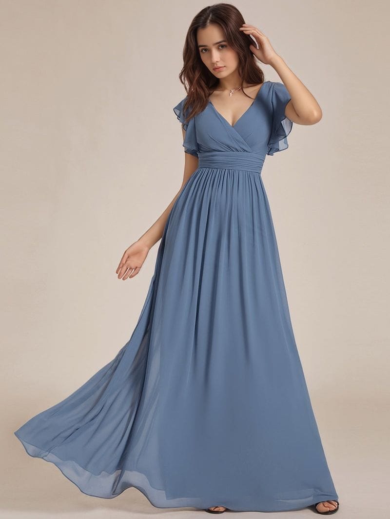Robe demoiselle d'honneur bohème longue bleu manches courtes fluide décolleté v pour mariage chic