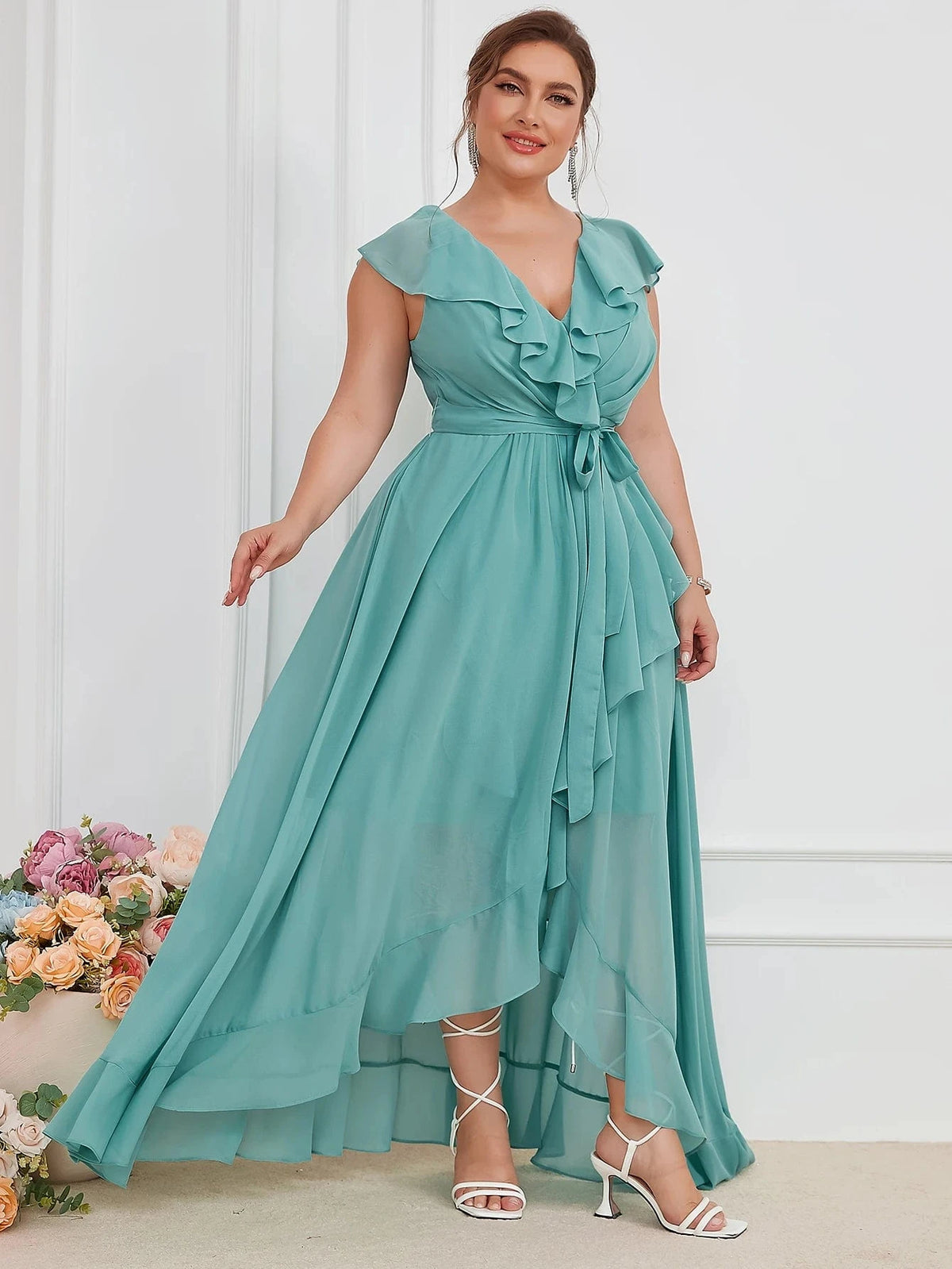 robe demoiselle d'honneur grande taille longue évasée rose poudré manches courtes chic mariage