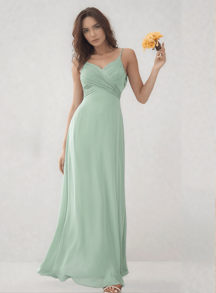 Robe longue verte demoiselle d'honneur bohème chic fluide à bretelles pour mariage été élégante et tendance