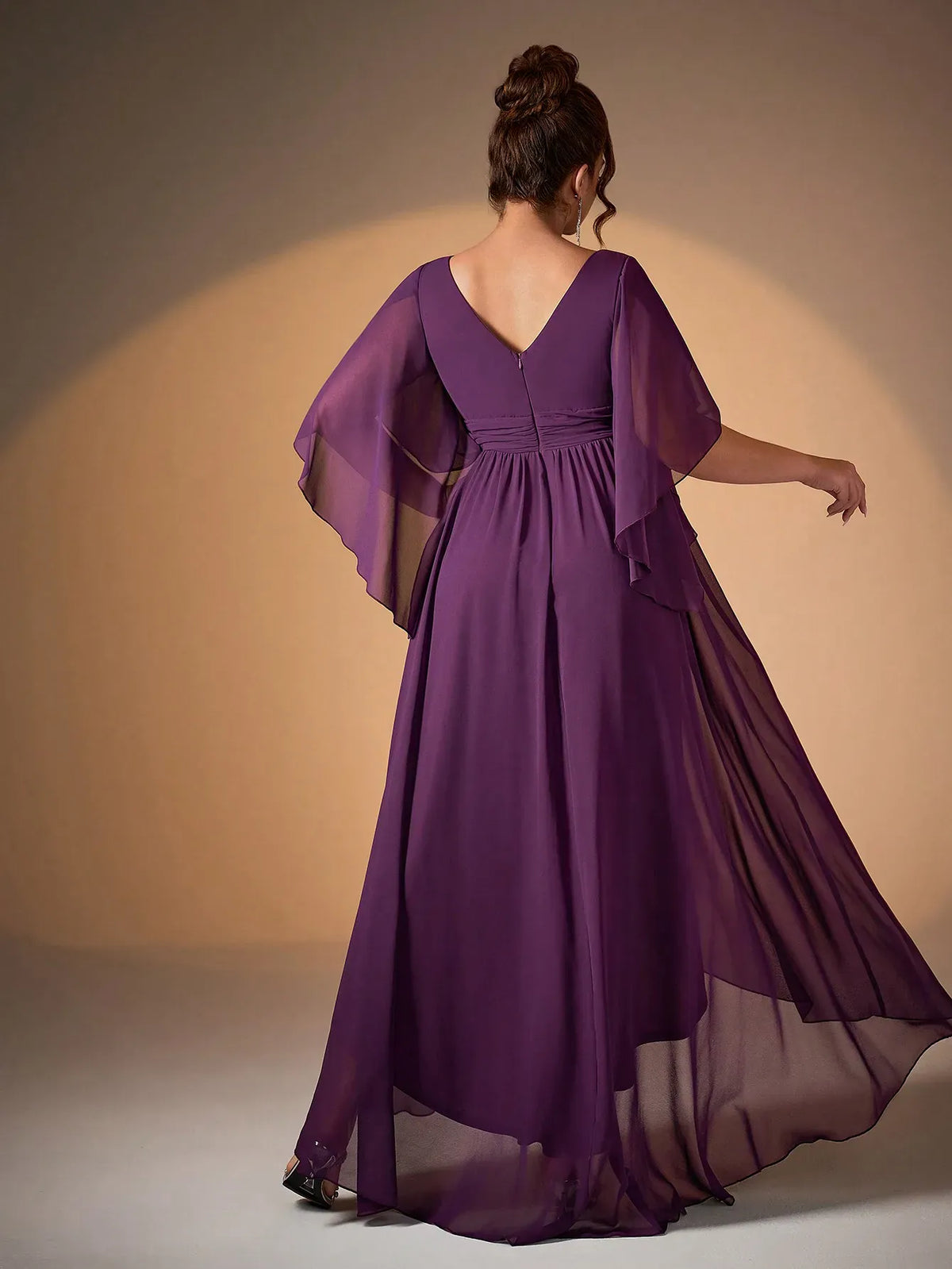 Robe demoiselle d'honneur violette asymétrique fluide