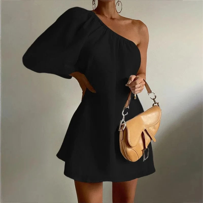 robe d’été asymétrique épaules dénudées fluide femme pour plage ou soirée chic estivale