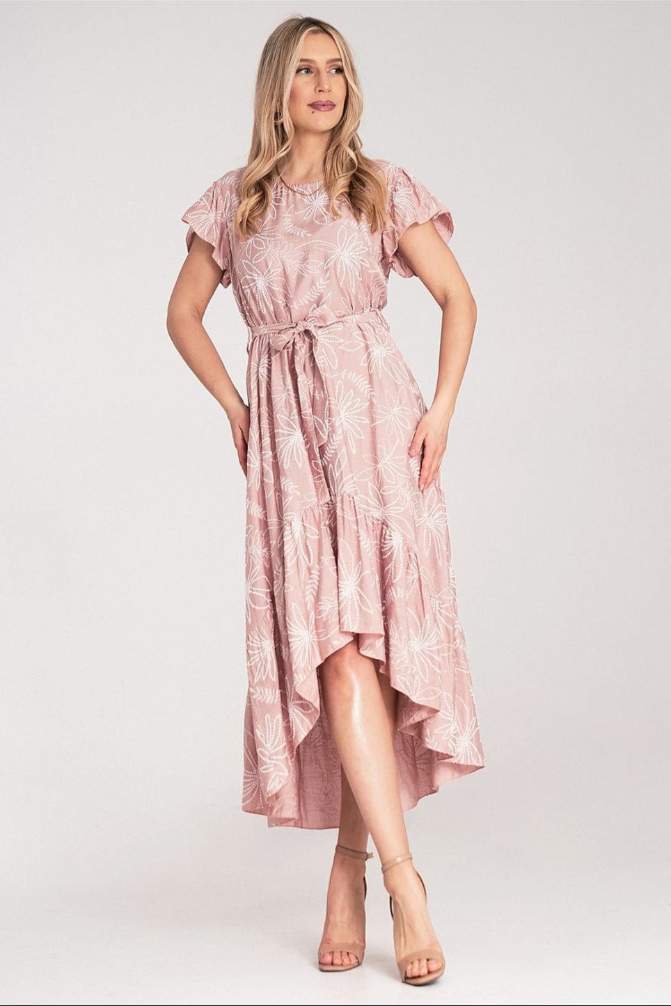 Robe été bohème fleurie rose poudré midi manches courtes ceinturée parfaite pour invité mariage