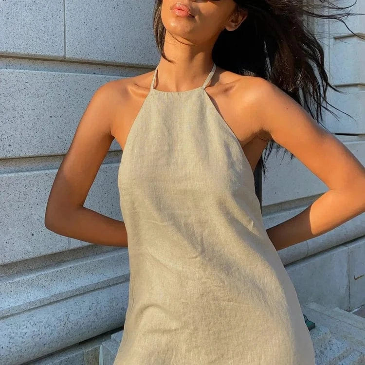 robe été courte sans manches en lin style casual couleur beige parfaite pour un look bohème décontracté