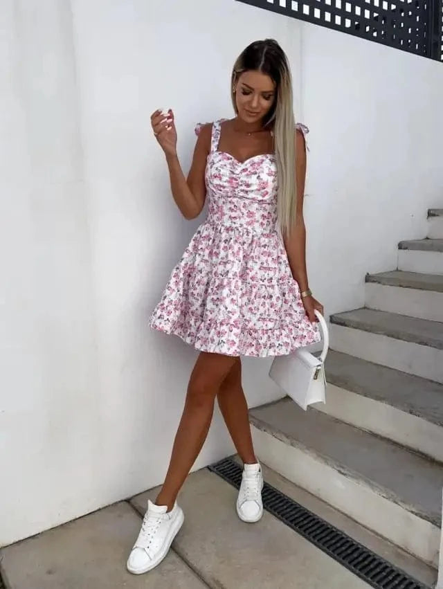 robe été fleurie courte évasée trapèze sans manches pour plage ou sortie casual féminine et légère