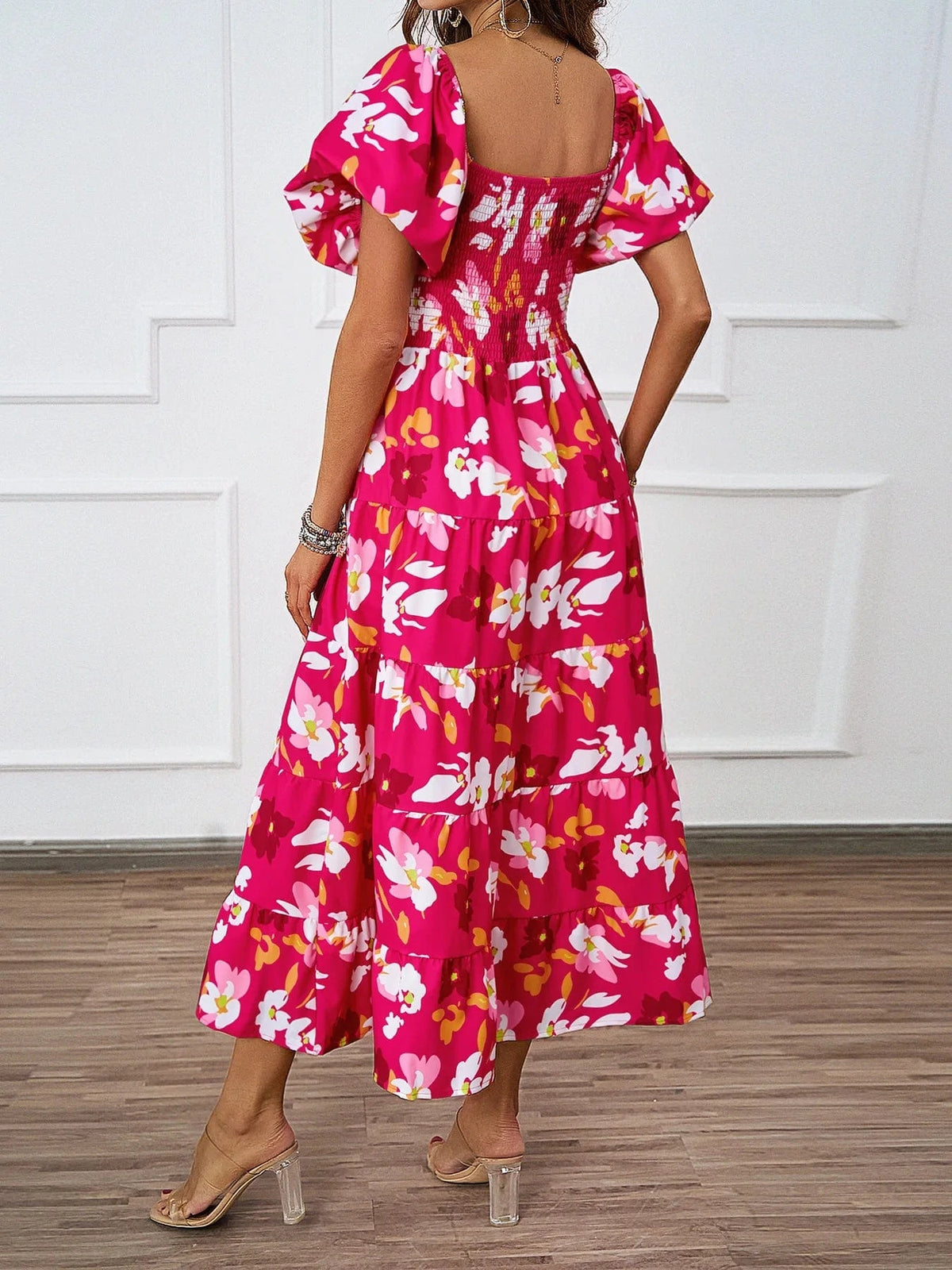 robe été champêtre épaules dénudées midi trapèze fleurie idéale pour plage ou mariage invité chic