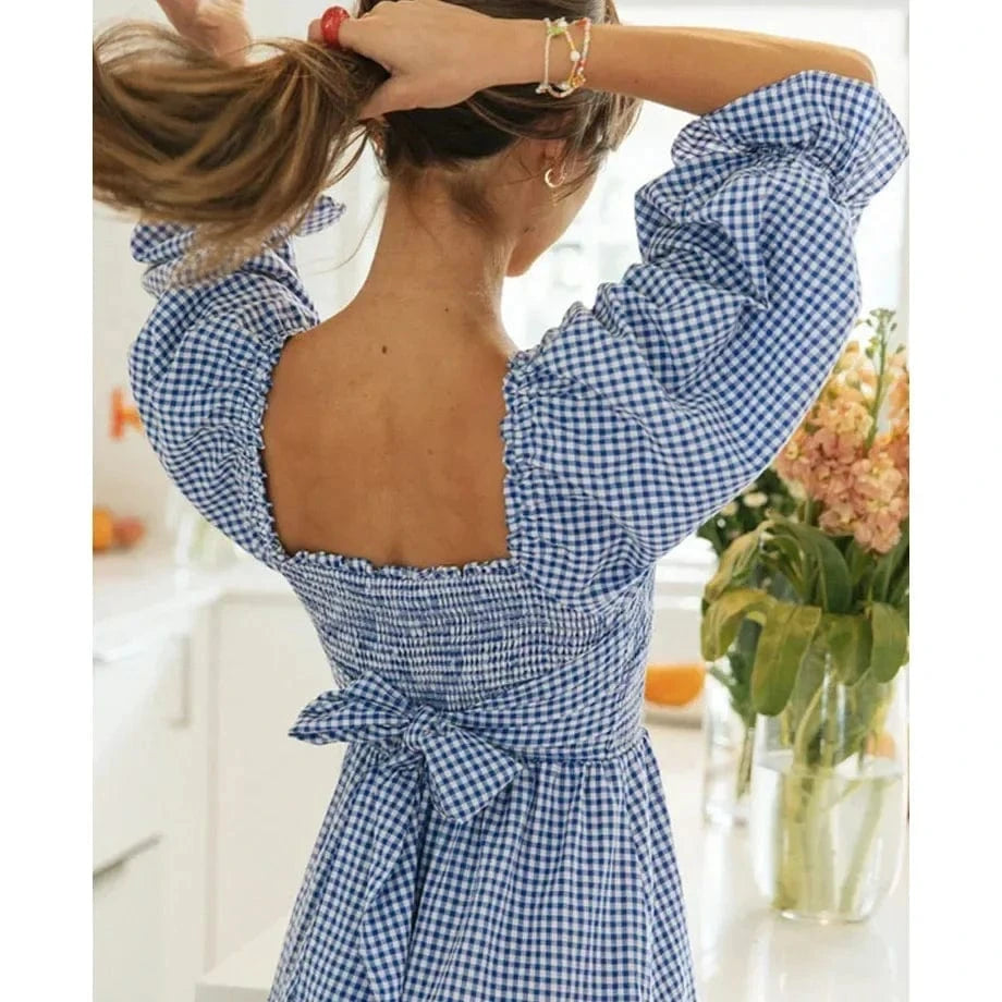 Robe été bohème bleue à carreaux dos nu manches longues courte ceinturée style champêtre femme