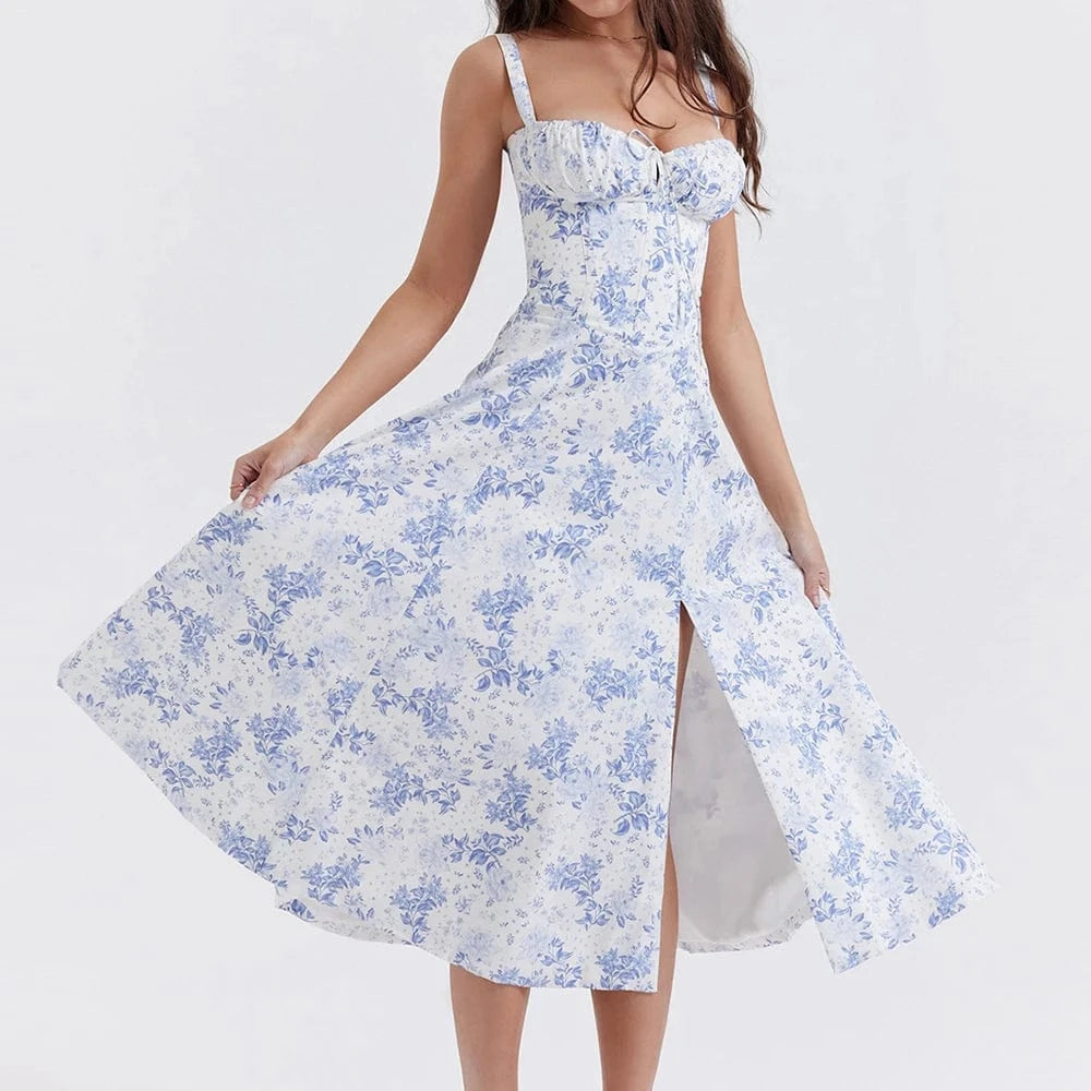 Robe été bohème fleurie bleue et blanche longue fendue bretelles fines décolleté féminin idéale plage