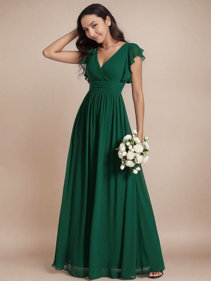 Robe demoiselle d'honneur bohème longue verte fluide manches courtes pour mariage chic avec bouquet