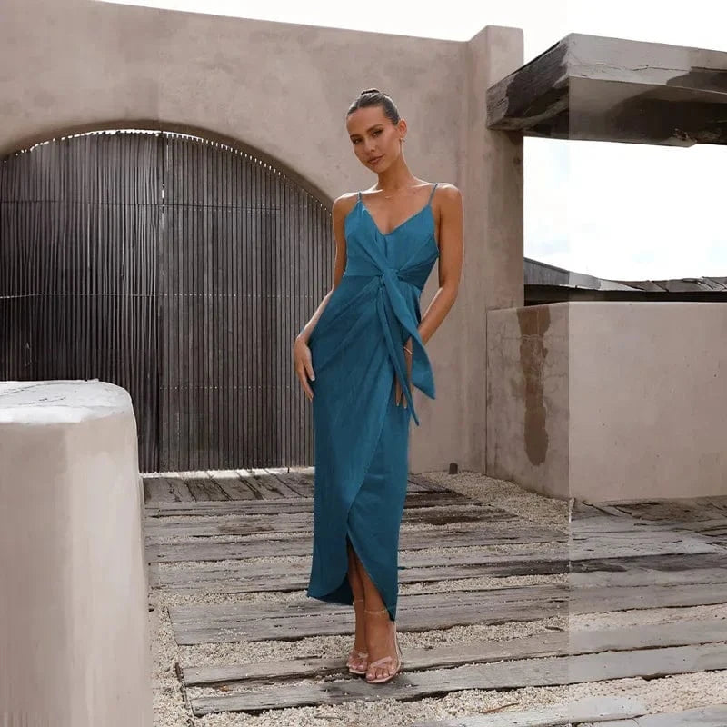 robe invitée mariage chic bleu canard longue fluide trapèze manches courtes élégante et tendance
