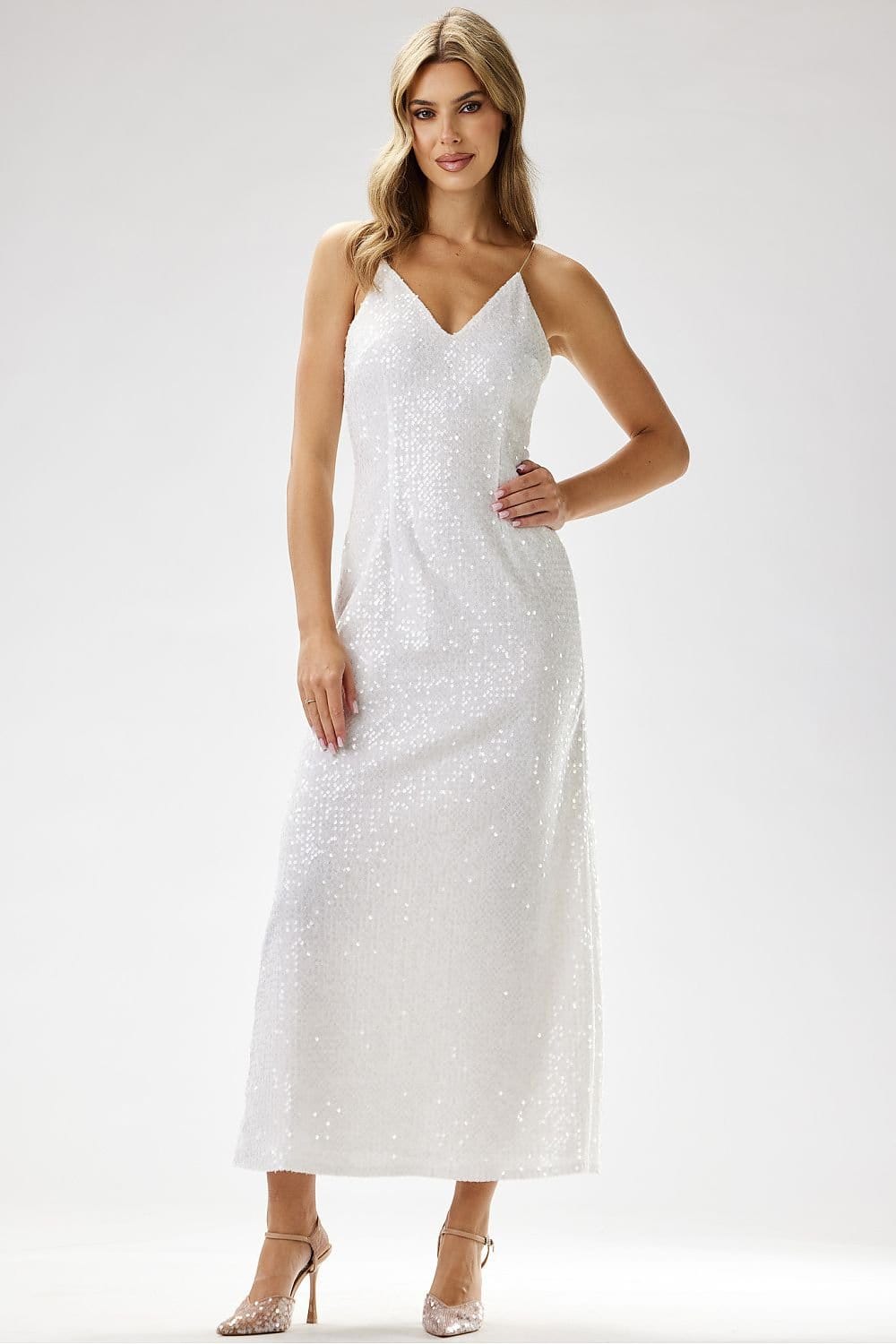 Robe de soirée chic paillette blanche longue trapèze bretelles idéale mariage ou cocktail élégante