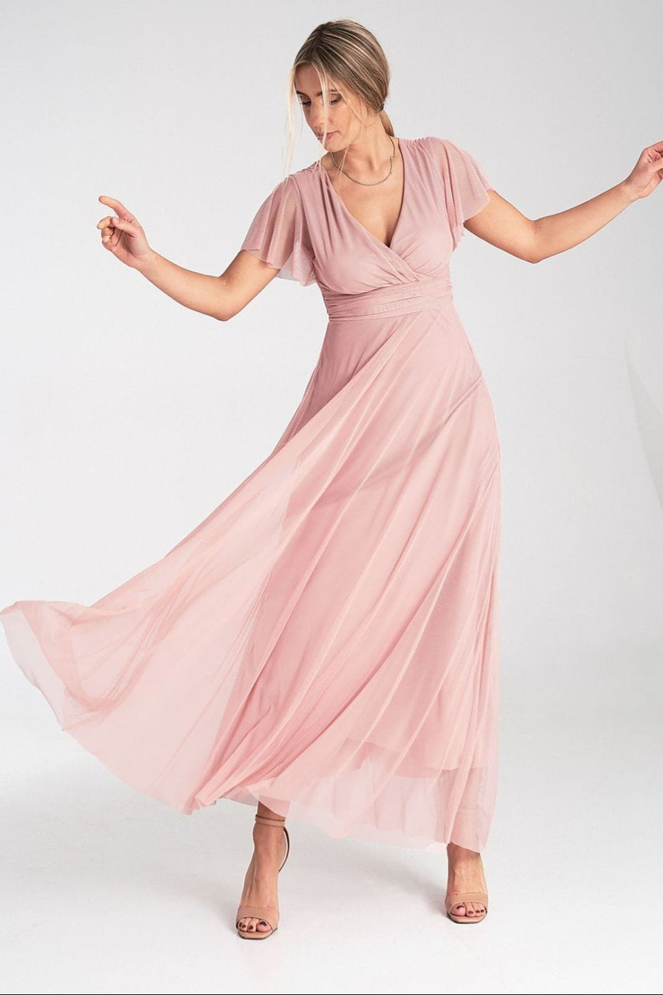 Robe longue rose poudré bohème pour soirée mariage demoiselle d'honneur avec manches courtes fluide élégante