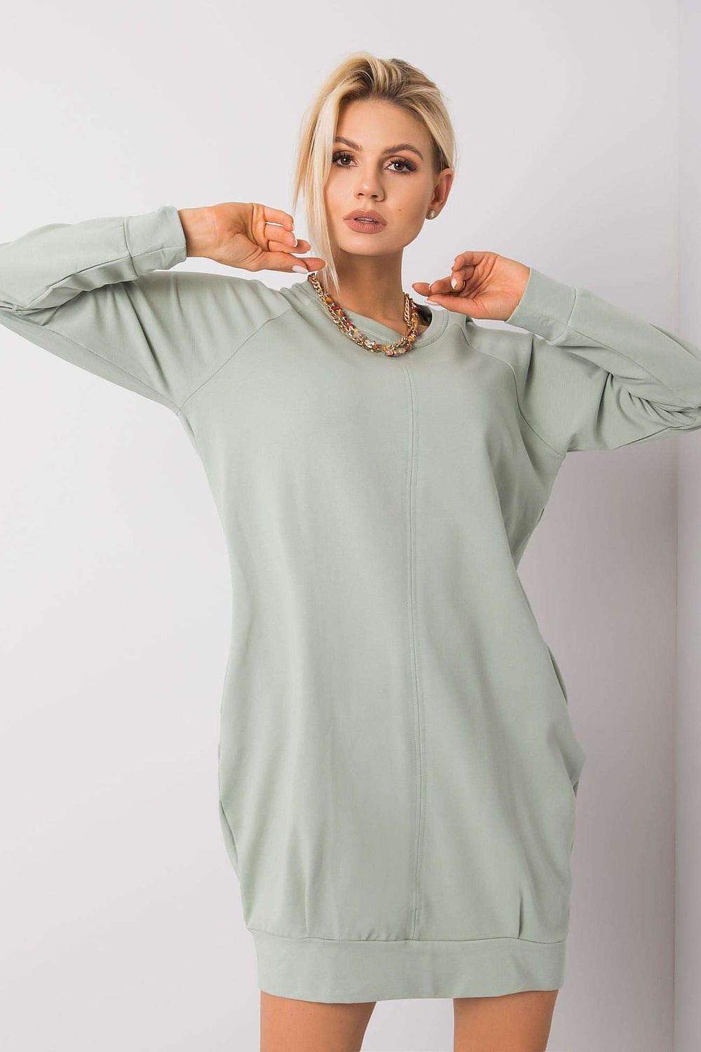 Robe pull courte manches longues verte casual pour femme, style sweat confortable pour look décontracté