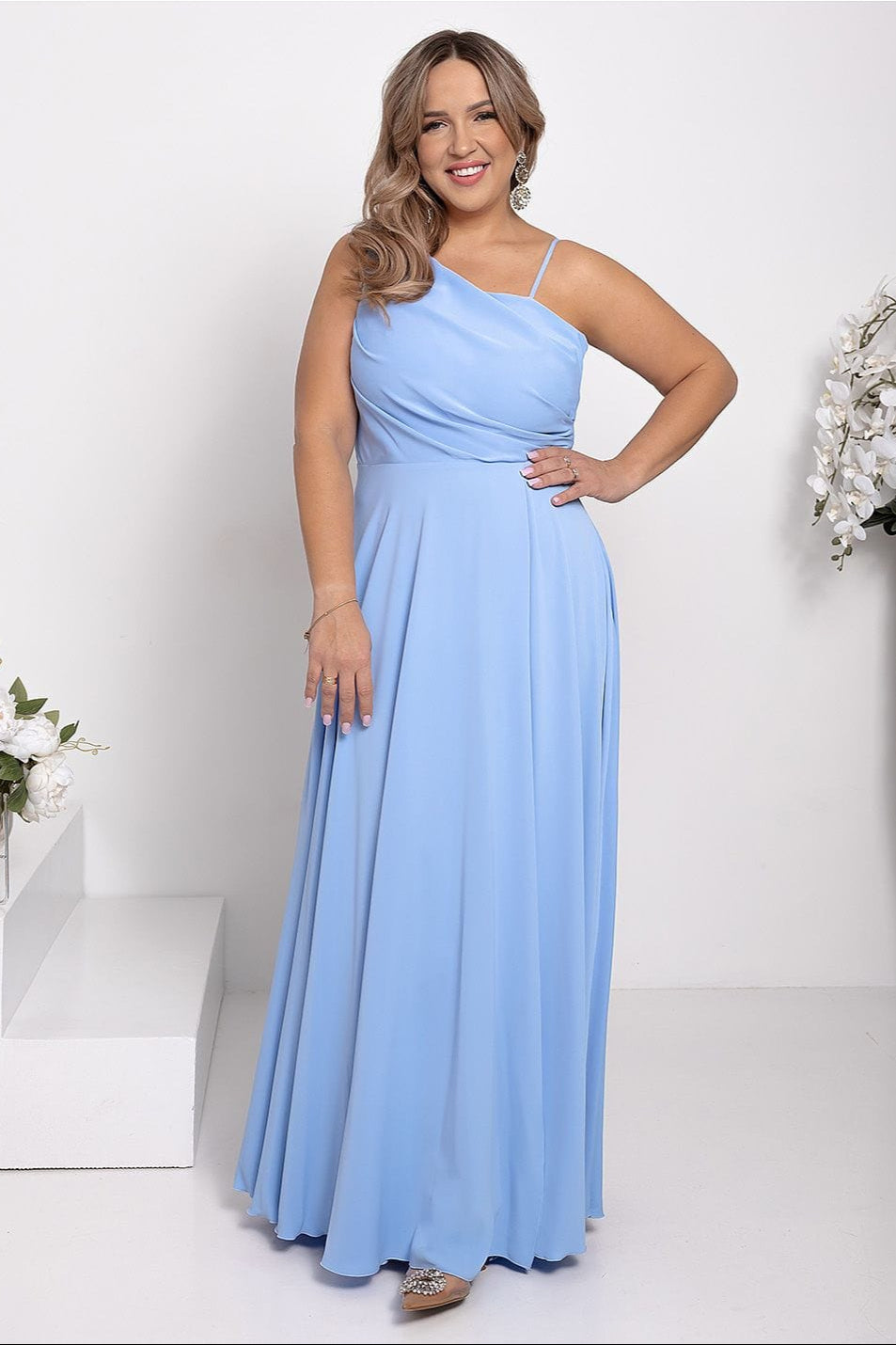 robe demoiselle d'honneur chic longue fendue élégante pour soirée mariage avec fente sur la jambe