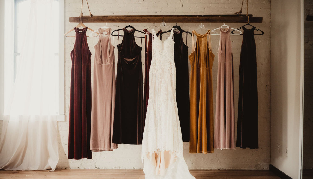 plusieurs couleurs de robes pour demoiselle d'honneur