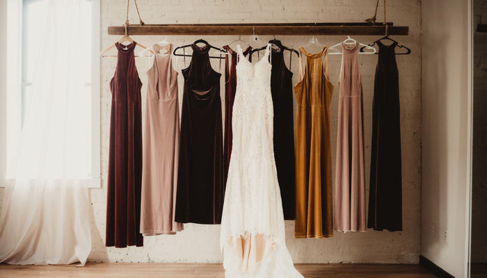 plusieurs couleurs de robes pour demoiselle d'honneur