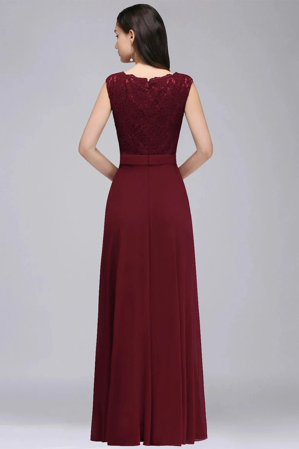 robe demoiselle d'honneur chic longue trapèze sans manches rose poudré pour mariage élégant
