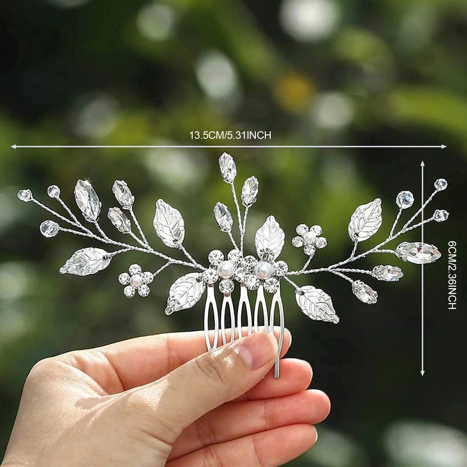 bijou de cheveux mariage élégant pour invitée chic, accessoire bohème doré pour cérémonie