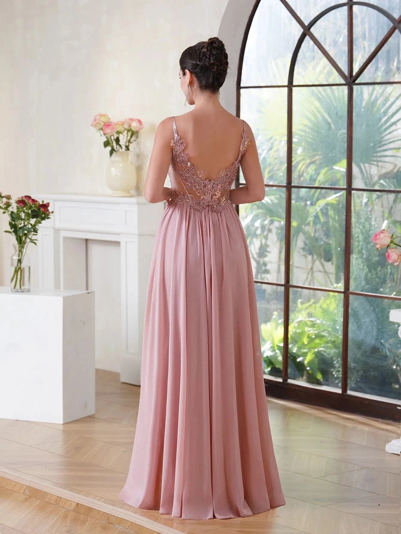 robe de soirée princesse longue fluide pour gala ou mariage chic, style élégant et intemporel