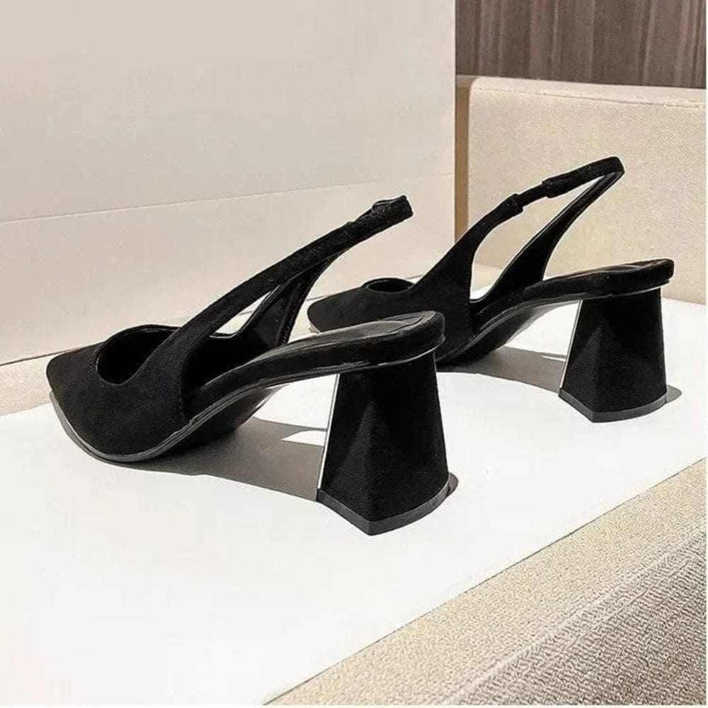 escarpins noirs soirée chic à talons slingback élégants pour mariage ou cocktail en été